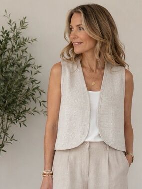 Textured Linen Ivory Cropped Vest Upcycled M